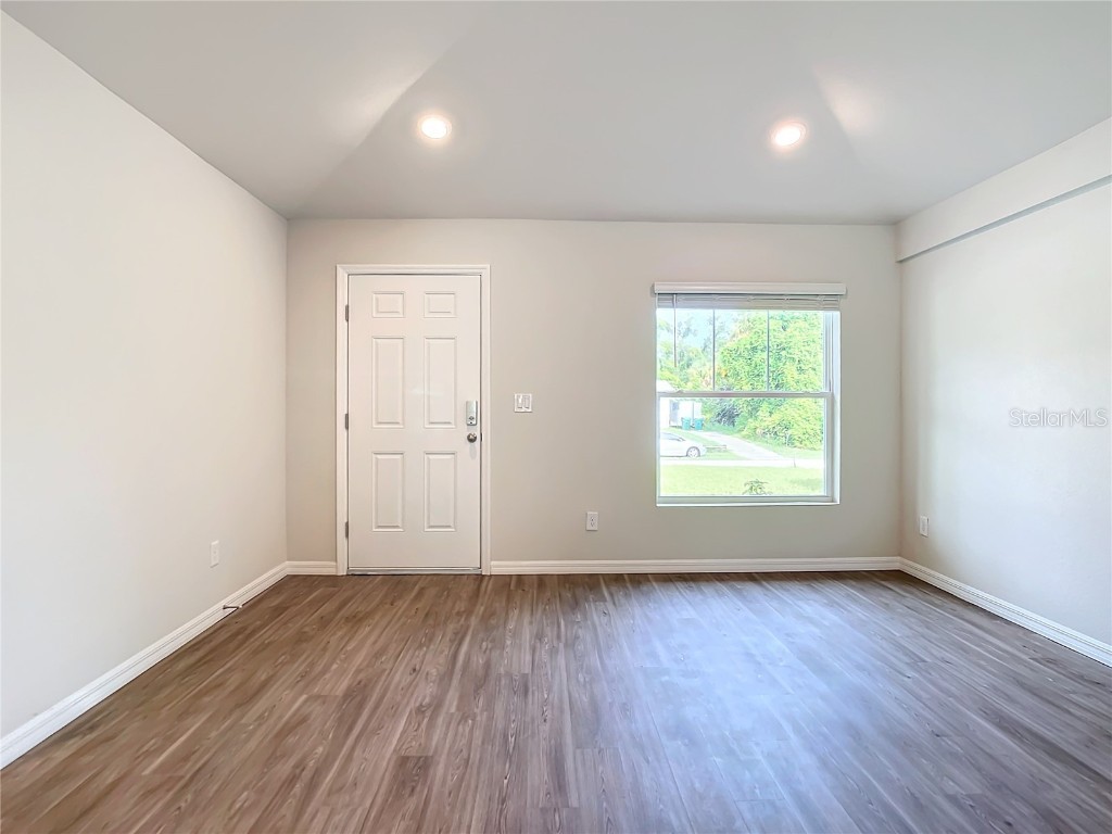 2044 Hilton Street Port Charlotte FL 33948 OM709097 image3