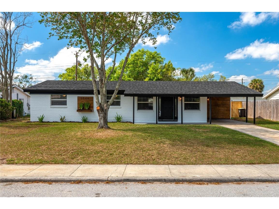 2044 Leisure Drive Winter Haven FL 33881 P4924760 image1