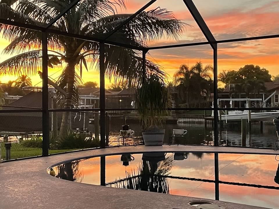 2044 Montana Avenue NE Saint Petersburg FL 33703 W7867812 image23