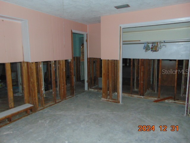 2044 Montana Avenue NE Saint Petersburg FL 33703 W7867812 image46