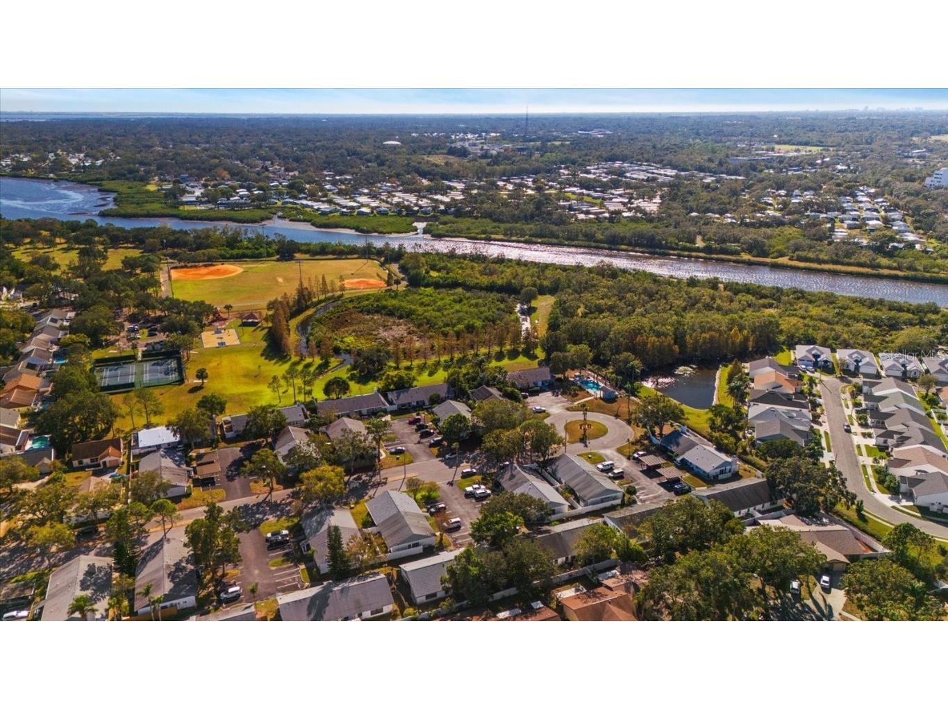 2044 Sheffield Court Oldsmar FL 34677 TB8327277 image32