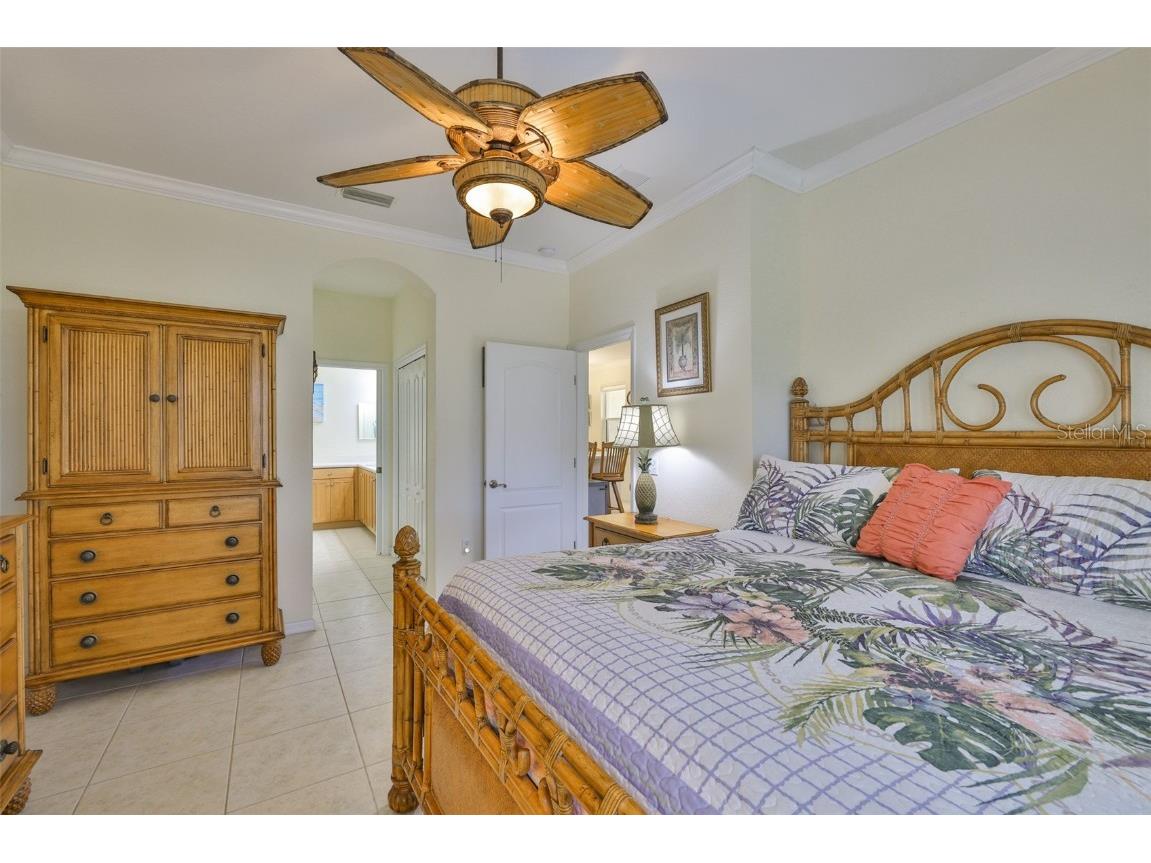 2044 Sifield Greens Way Sun City Center FL 33573 TB8415170 image14