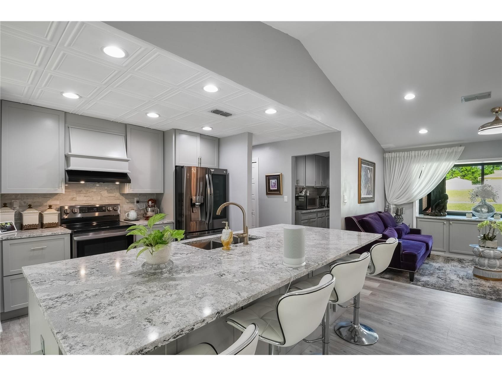 2044 Tunisia Avenue Spring Hill FL 34609 W7886492 image16