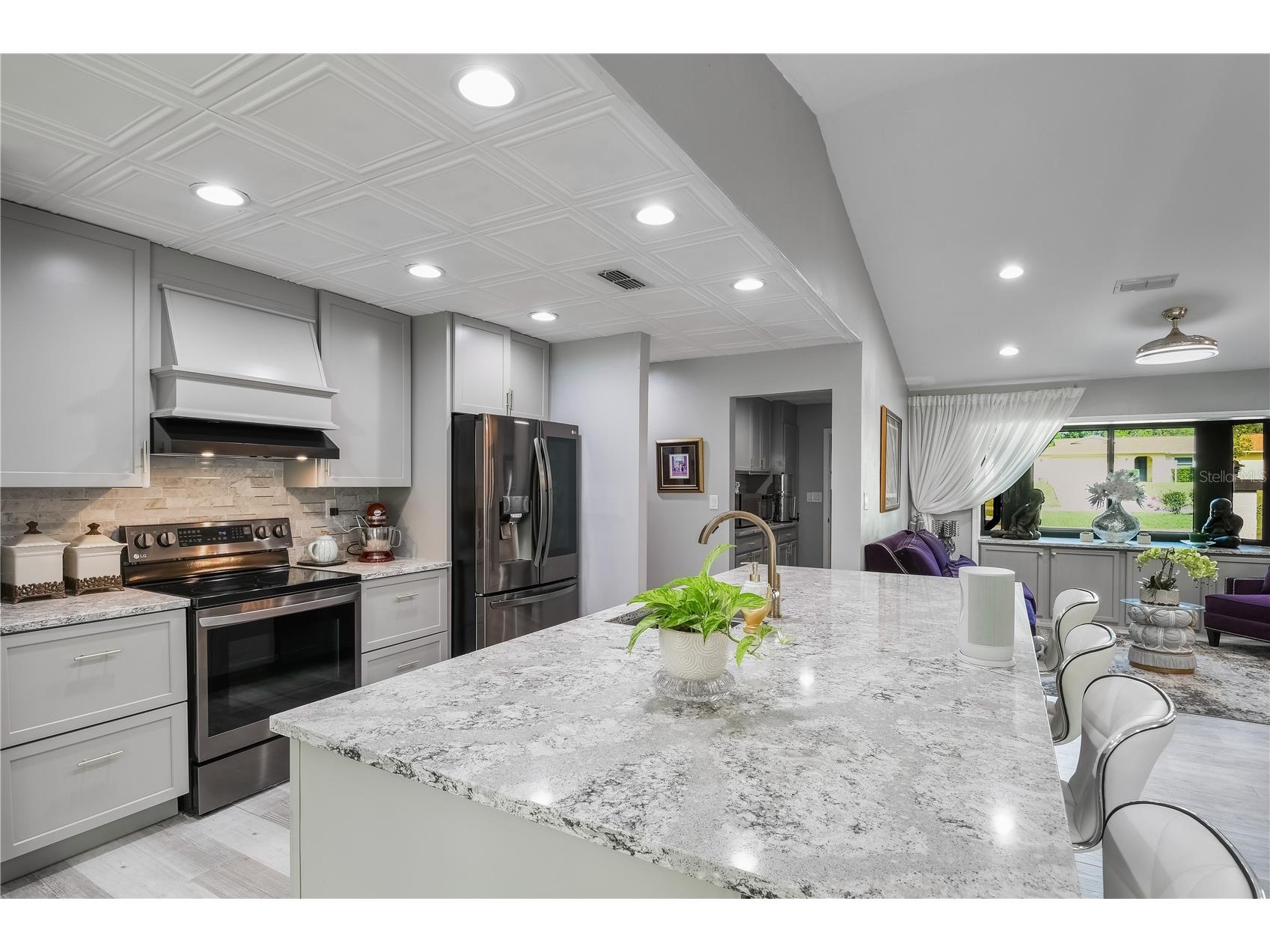 2044 Tunisia Avenue Spring Hill FL 34609 W7886492 image2