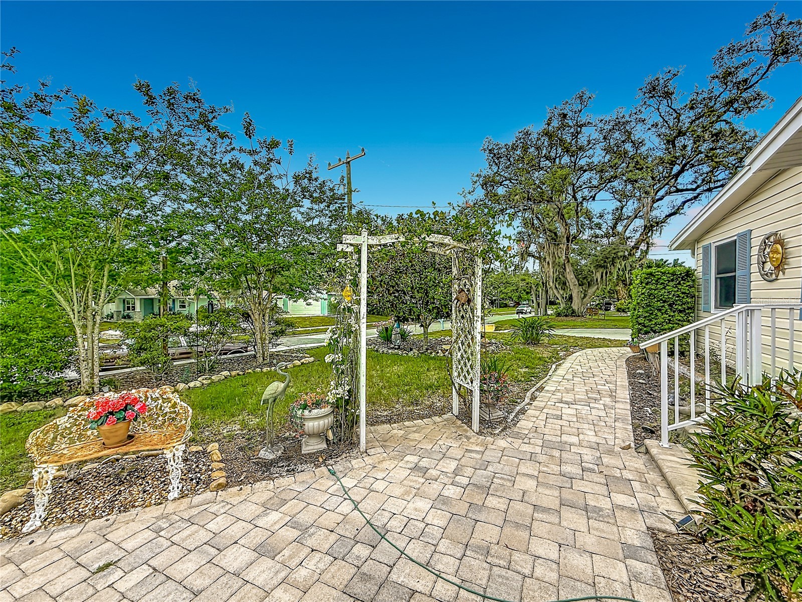 2045 Broadway Clearwater FL 33755 TB8515953 image2