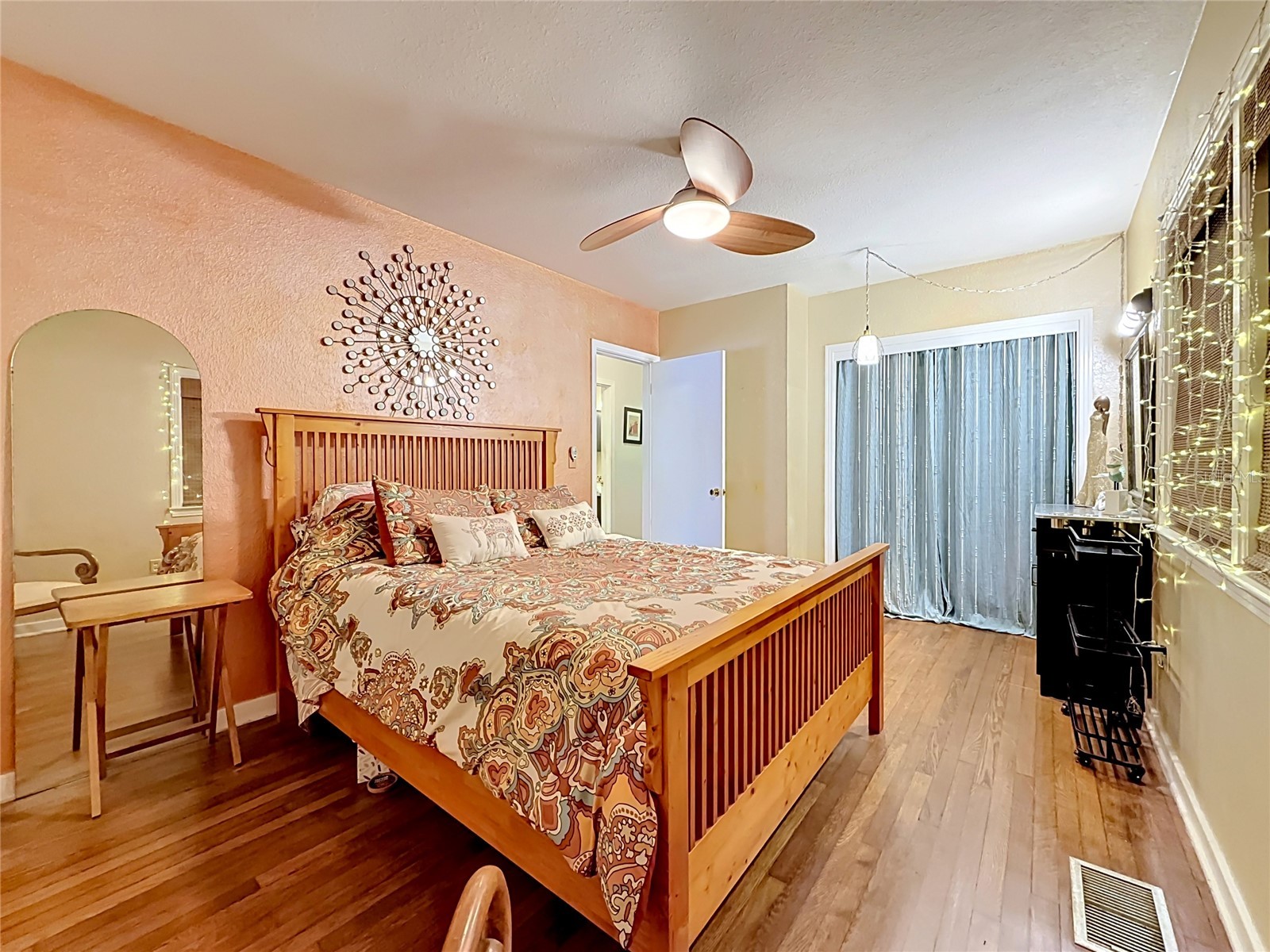 2045 Broadway Clearwater FL 33755 TB8515953 image25