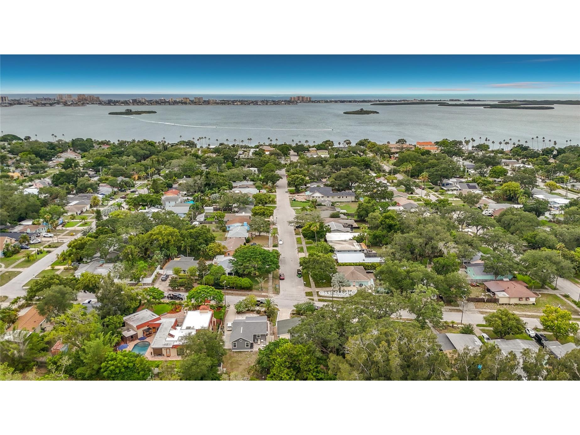 2045 Broadway Clearwater FL 33755 TB8515953 image45