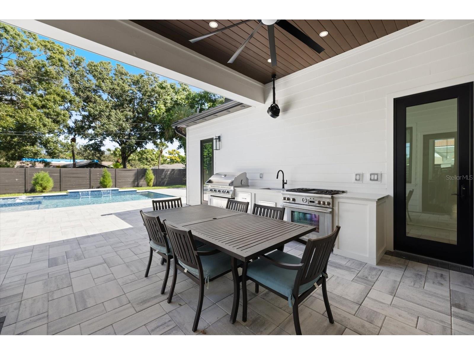 2045 Goldenrod Street Sarasota FL 34239 A4681259 image45
