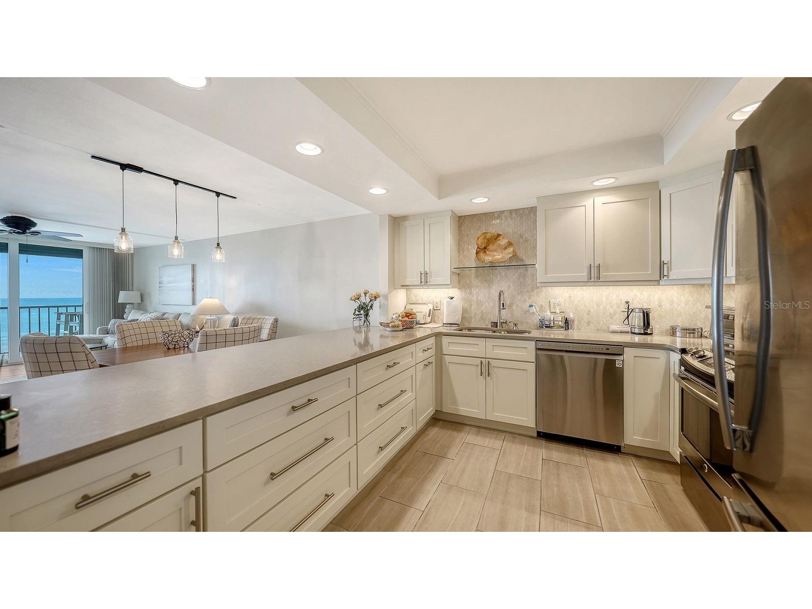 2045 Gulf Of Mexico Drive #M1-309 Longboat Key FL 34228 A4678614 image5