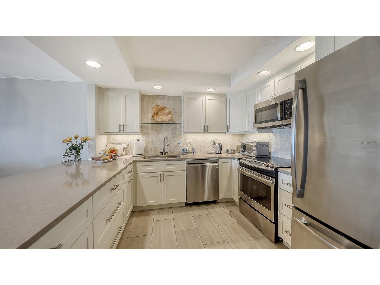 2045 Gulf Of Mexico Drive #M1-309 Longboat Key FL 34228 A4678614 image6