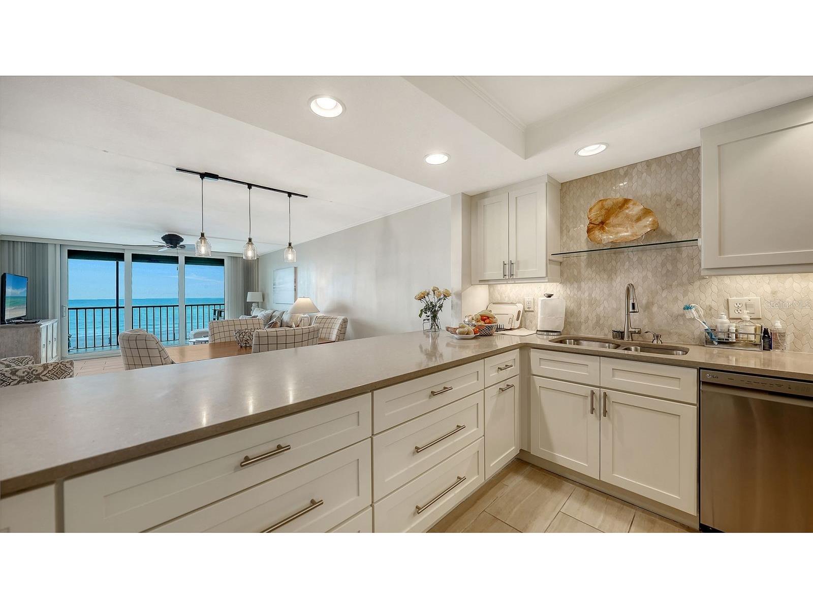 2045 Gulf Of Mexico Drive #M1-309 Longboat Key FL 34228 A4678614 image7