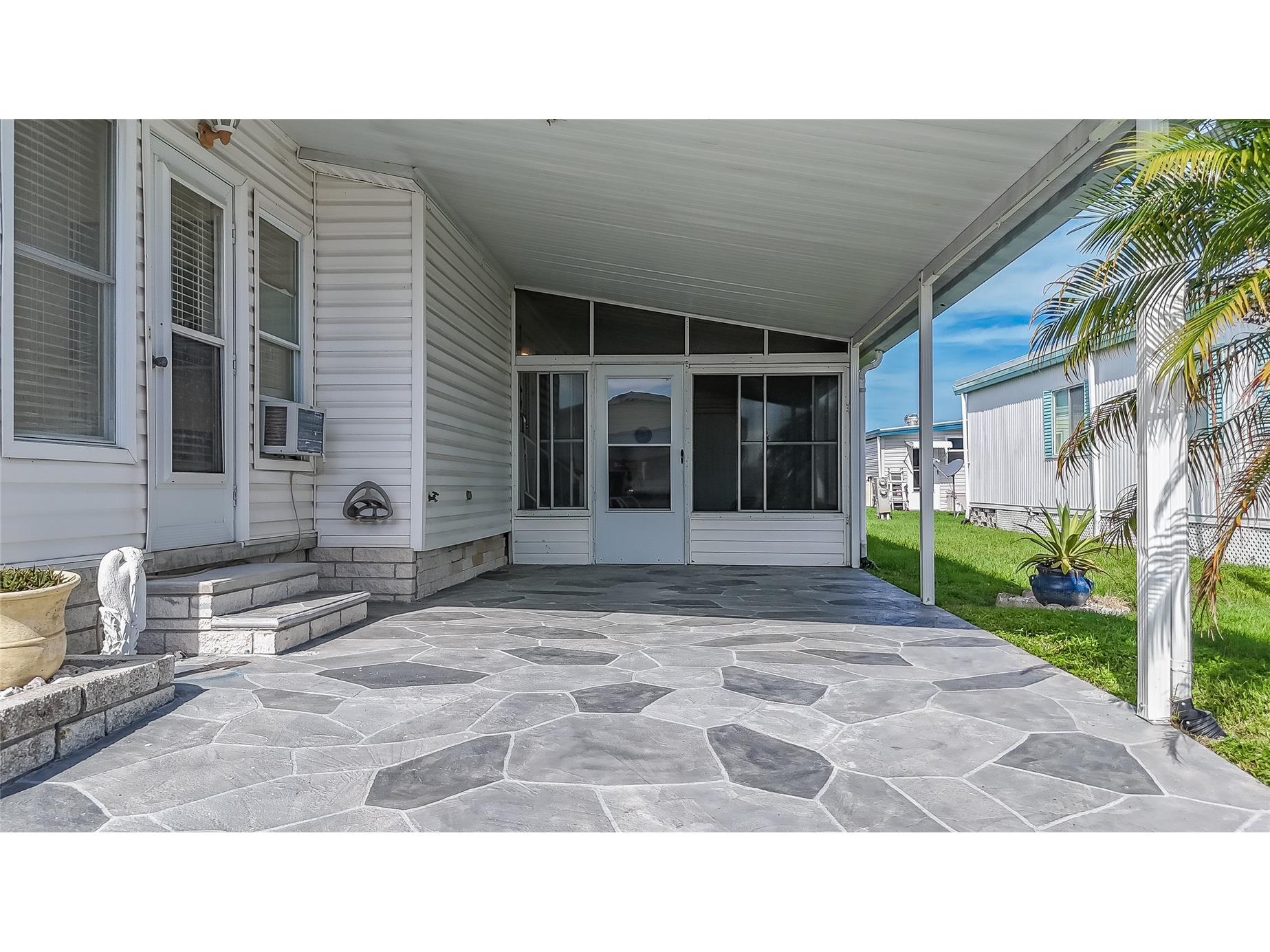 2045 Kona Drive Holiday FL 34691 TB8424801 image2