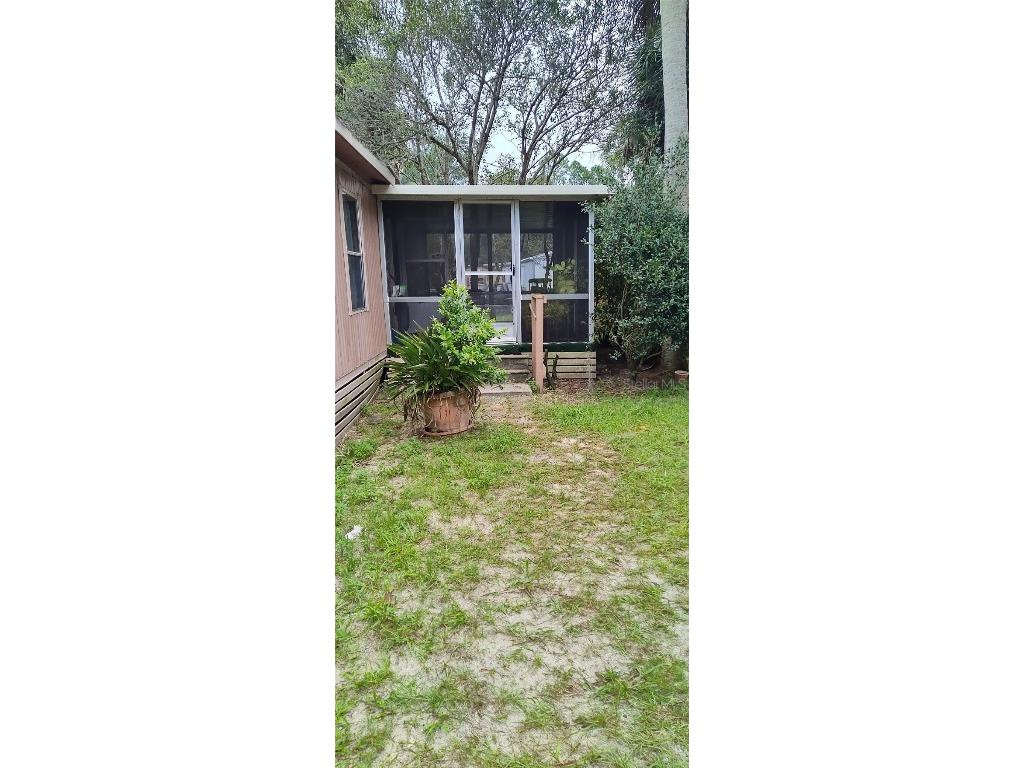 2045 NE 115th Terrace Silver Springs FL 34488 OM683168 image1