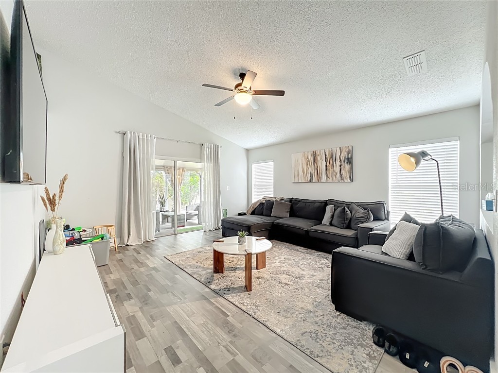 2045 Newtown Road Groveland FL 34736 OM714293 image19