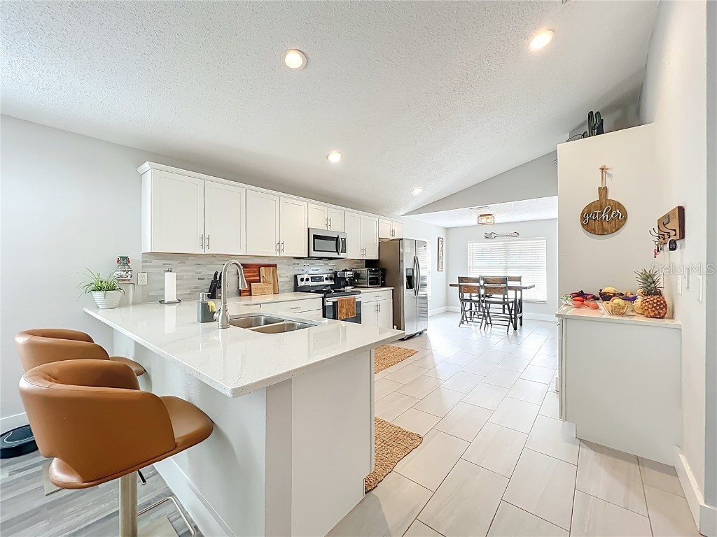 2045 Newtown Road Groveland FL 34736 OM714293 image8