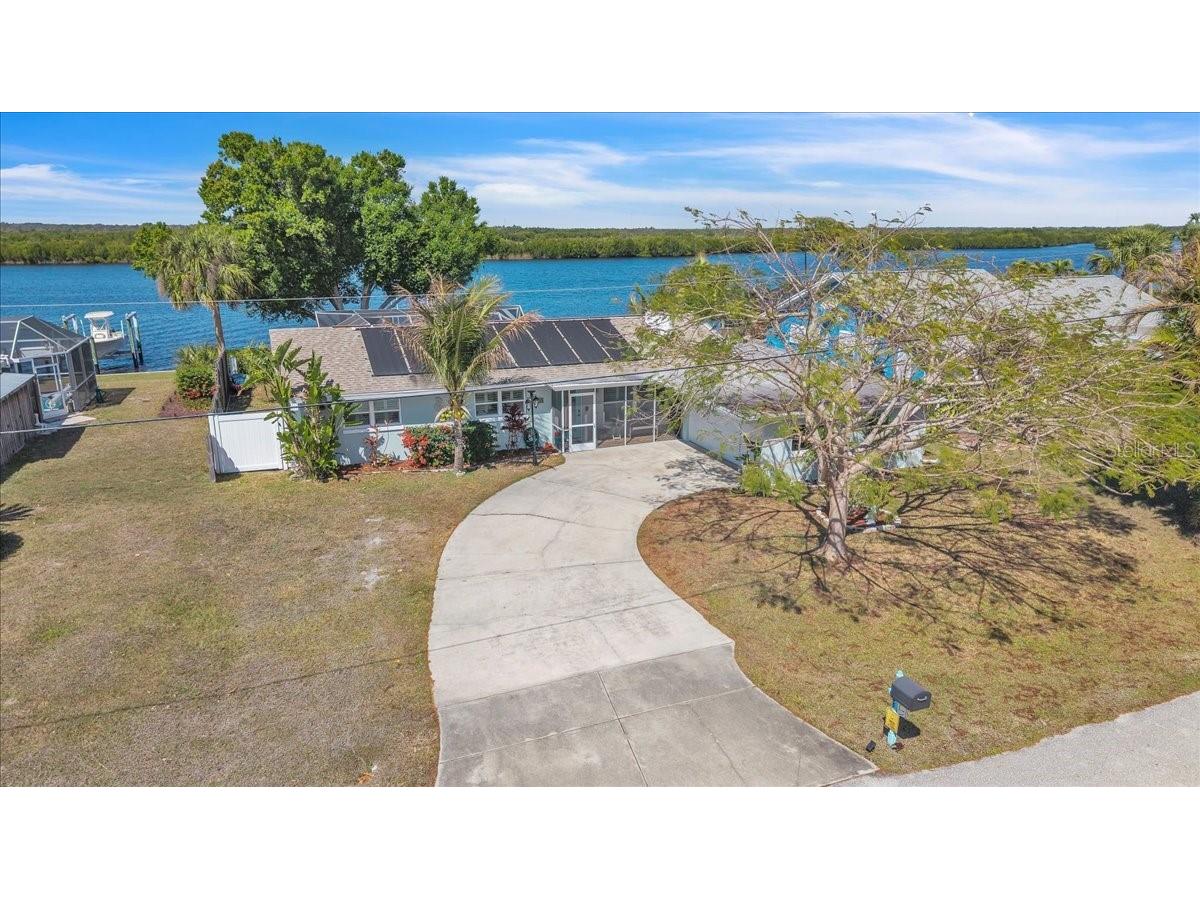 2045 River Basin Terrace Punta Gorda FL 33982 - PEACE RIVER C7522314 image1