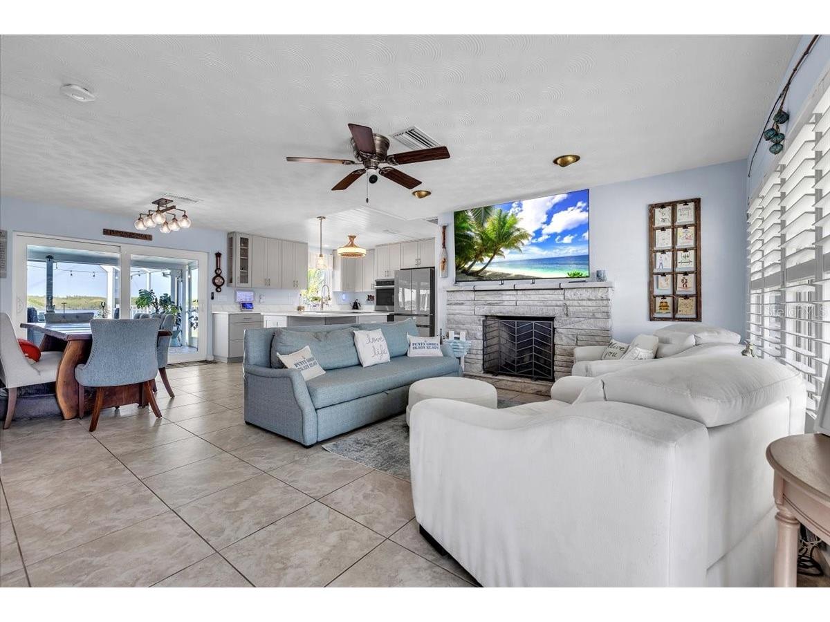 2045 River Basin Terrace Punta Gorda FL 33982 - PEACE RIVER C7522314 image5