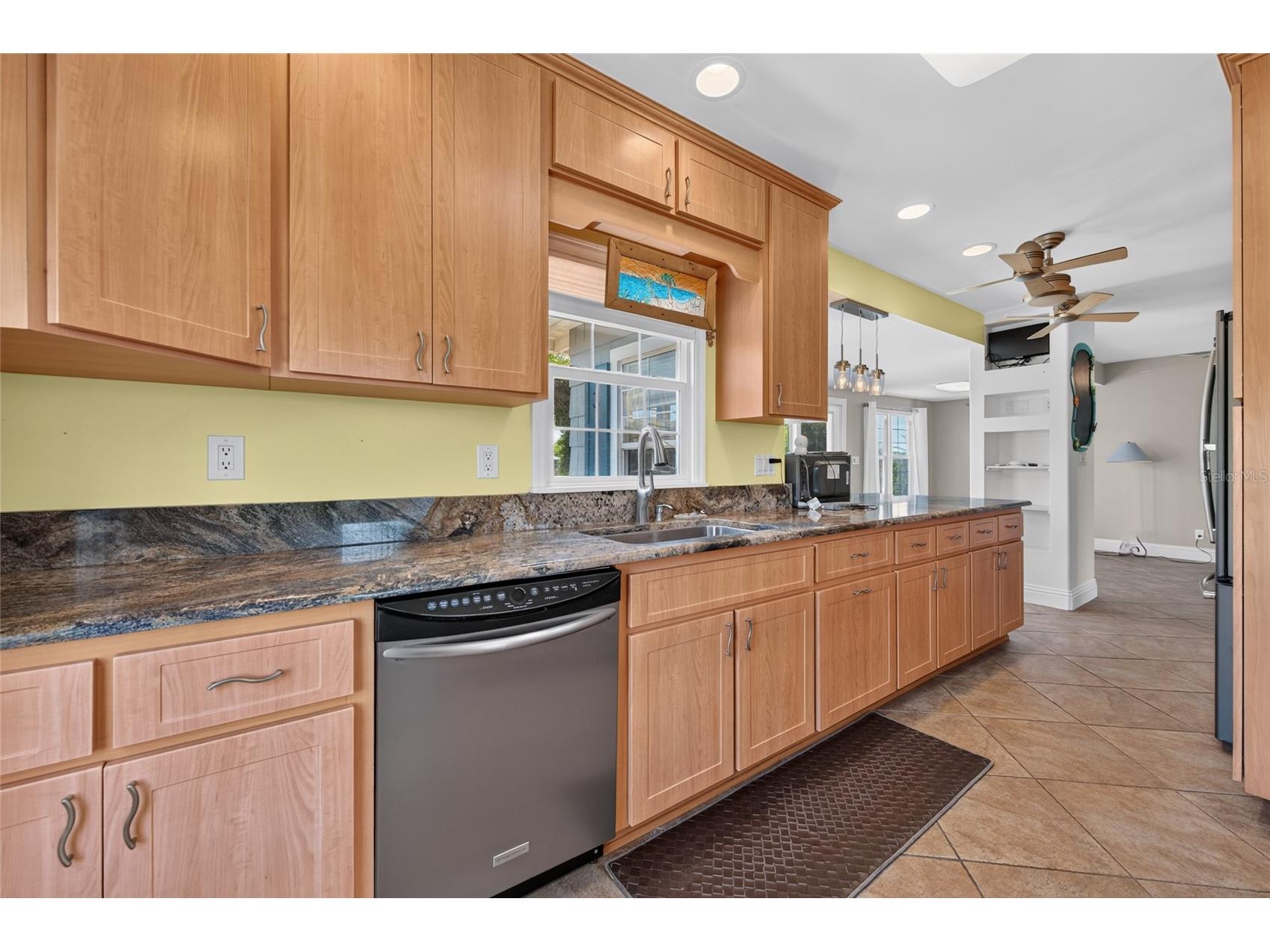 2045 S Peninsula Drive Daytona Beach FL 32118 O6423192 image11