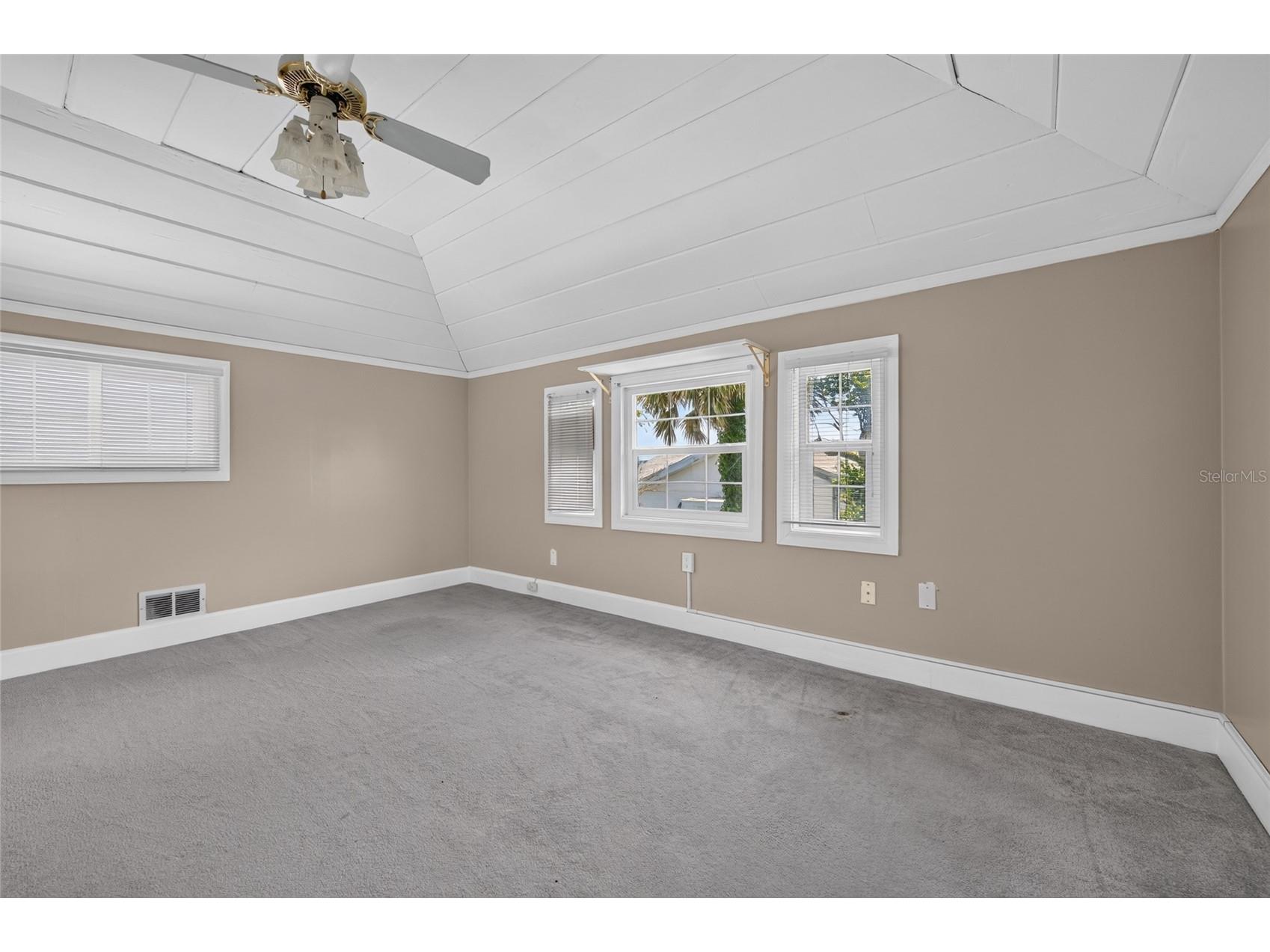 2045 S Peninsula Drive Daytona Beach FL 32118 O6423192 image21