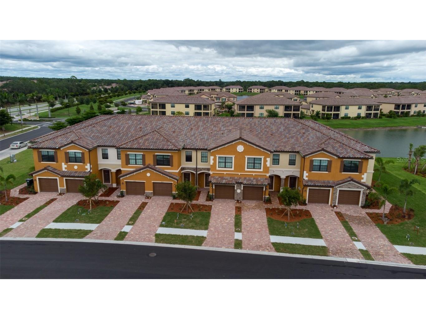 20450 Lagente Circle Venice FL 34293 TB8432812 image1