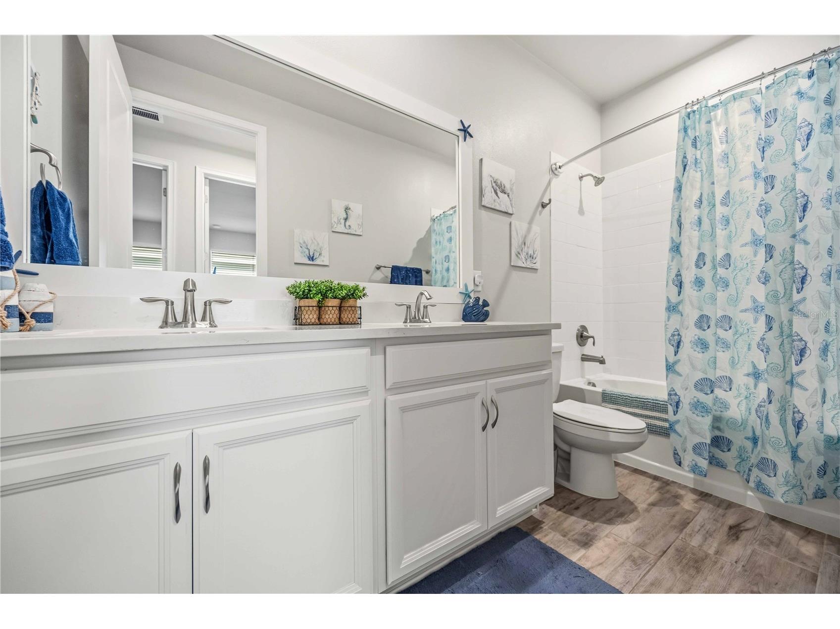 20453 Bandera Place Venice FL 34293 A4683693 image12