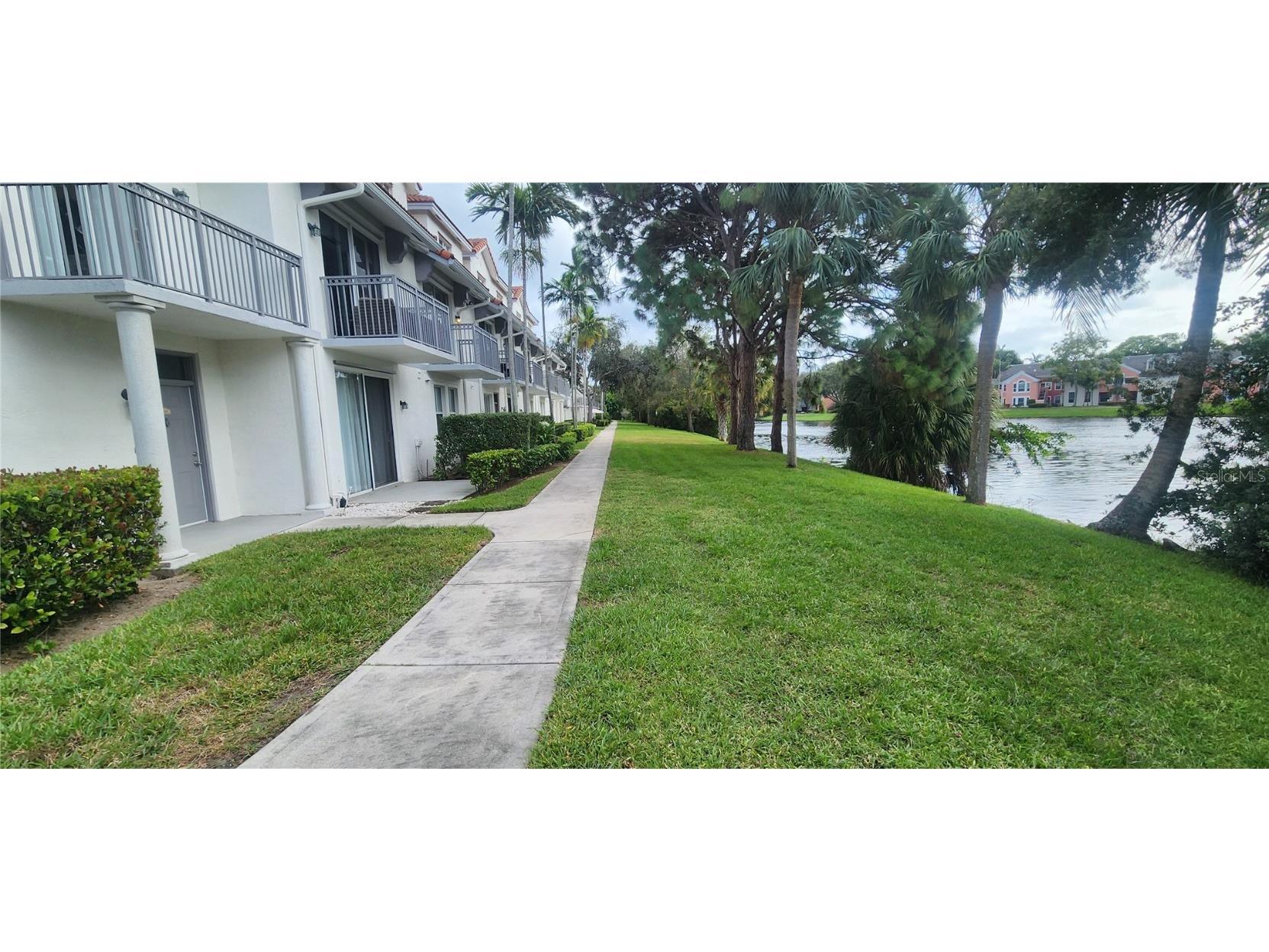 2046 Alta Meadows Lane #1907 Delray Beach FL 33444 O6359918 image9