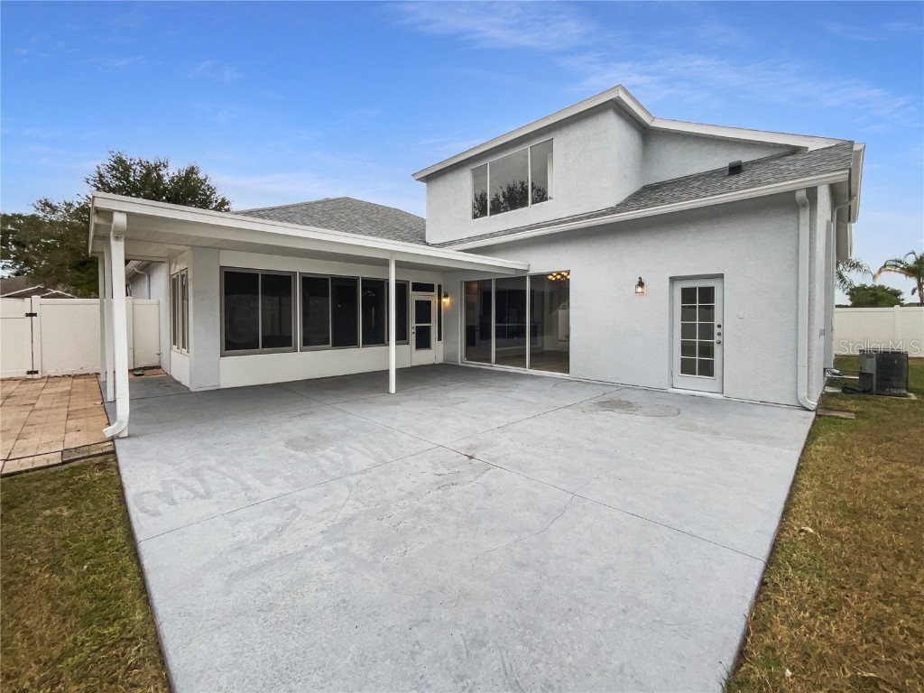 2046 Heartland Circle Valrico FL 33594 O6368690 image5