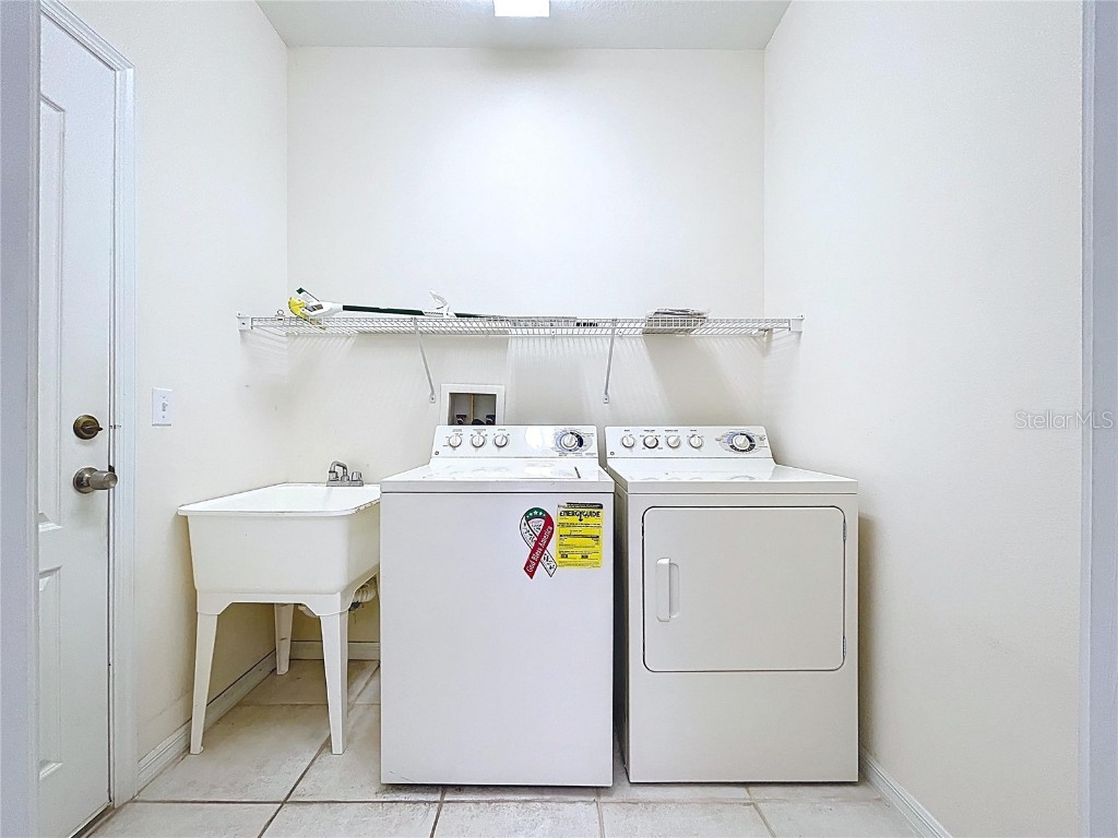 2046 Inverness Greens Drive #2046 Sun City Center FL 33573 TB8439457 image25