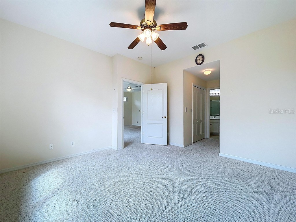 2046 Inverness Greens Drive #2046 Sun City Center FL 33573 TB8439457 image27