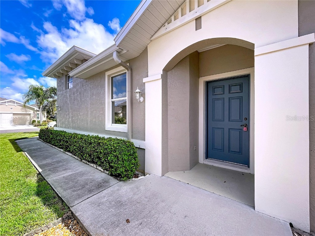 2046 Inverness Greens Drive #2046 Sun City Center FL 33573 TB8439457 image6