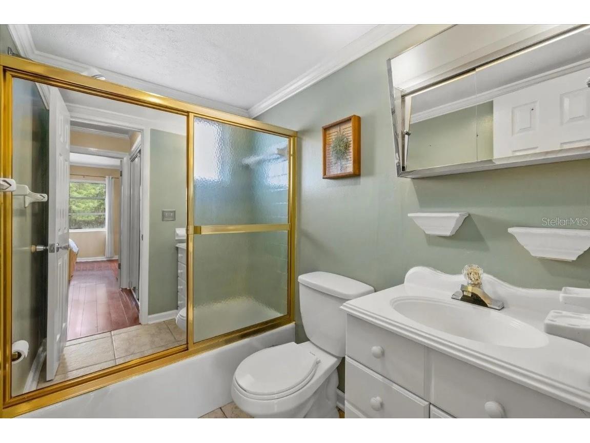 2047 Canal Drive #L-6 Bradenton FL 34207 A4658927 image11