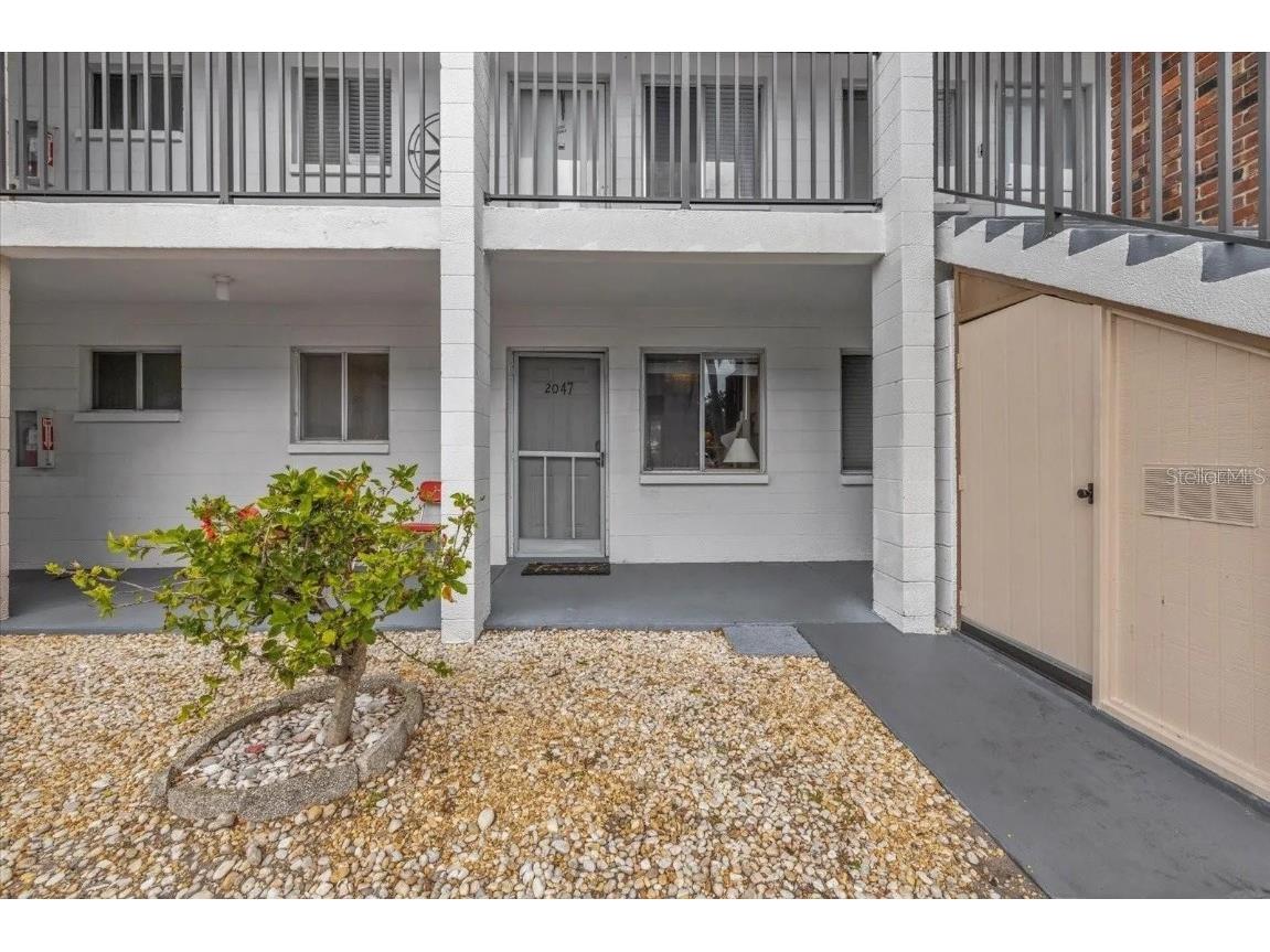 2047 Canal Drive #L-6 Bradenton FL 34207 A4658927 image16