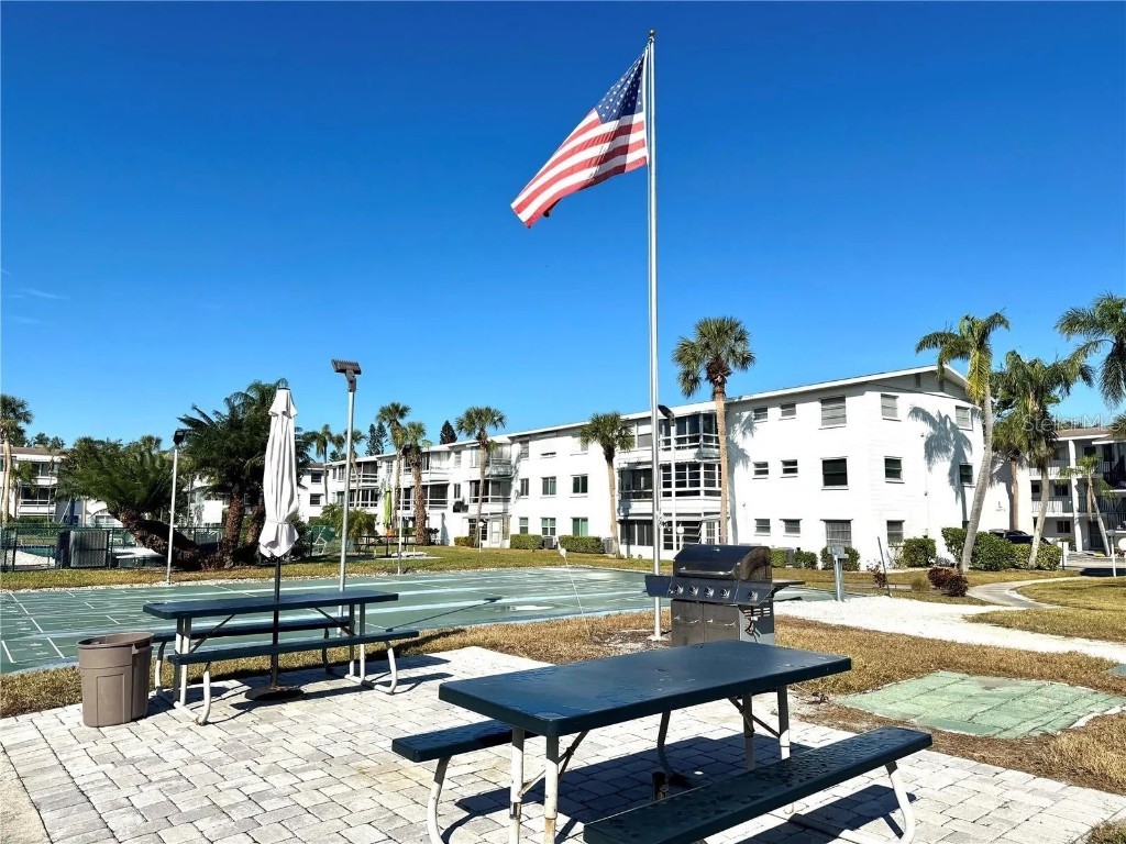 2047 Canal Drive #L-6 Bradenton FL 34207 A4658927 image17