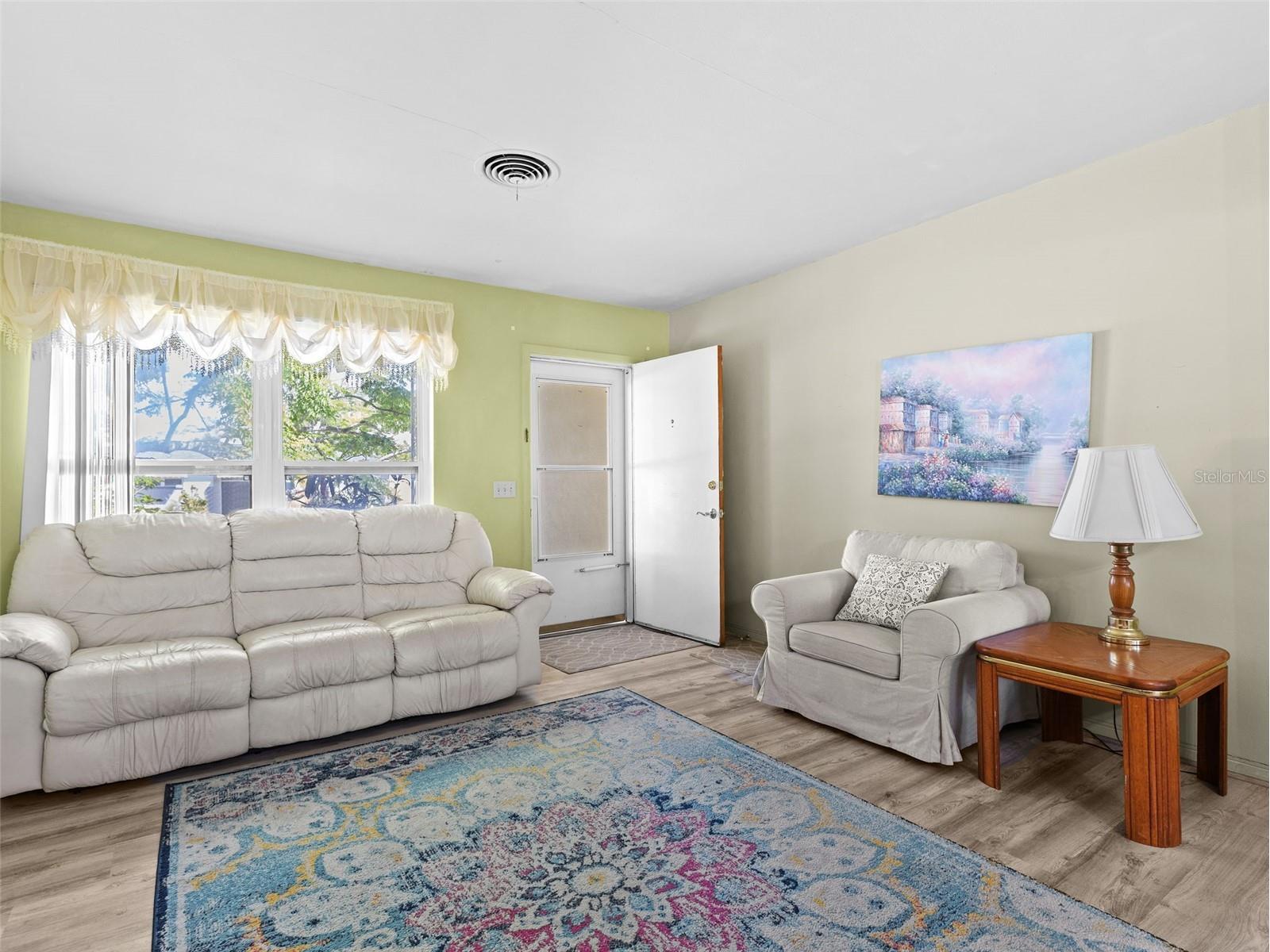 2047 Greenbriar Boulevard Clearwater FL 33763 OM723771 image12