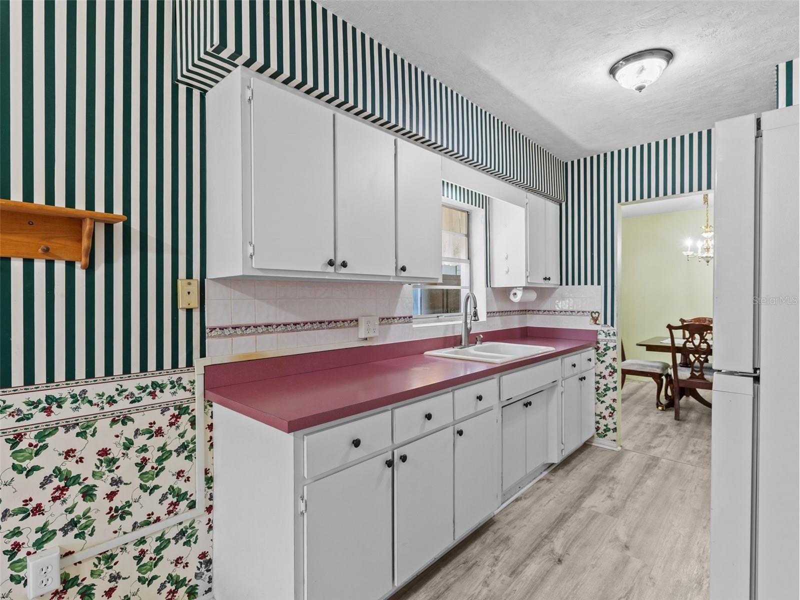 2047 Greenbriar Boulevard Clearwater FL 33763 OM723771 image15