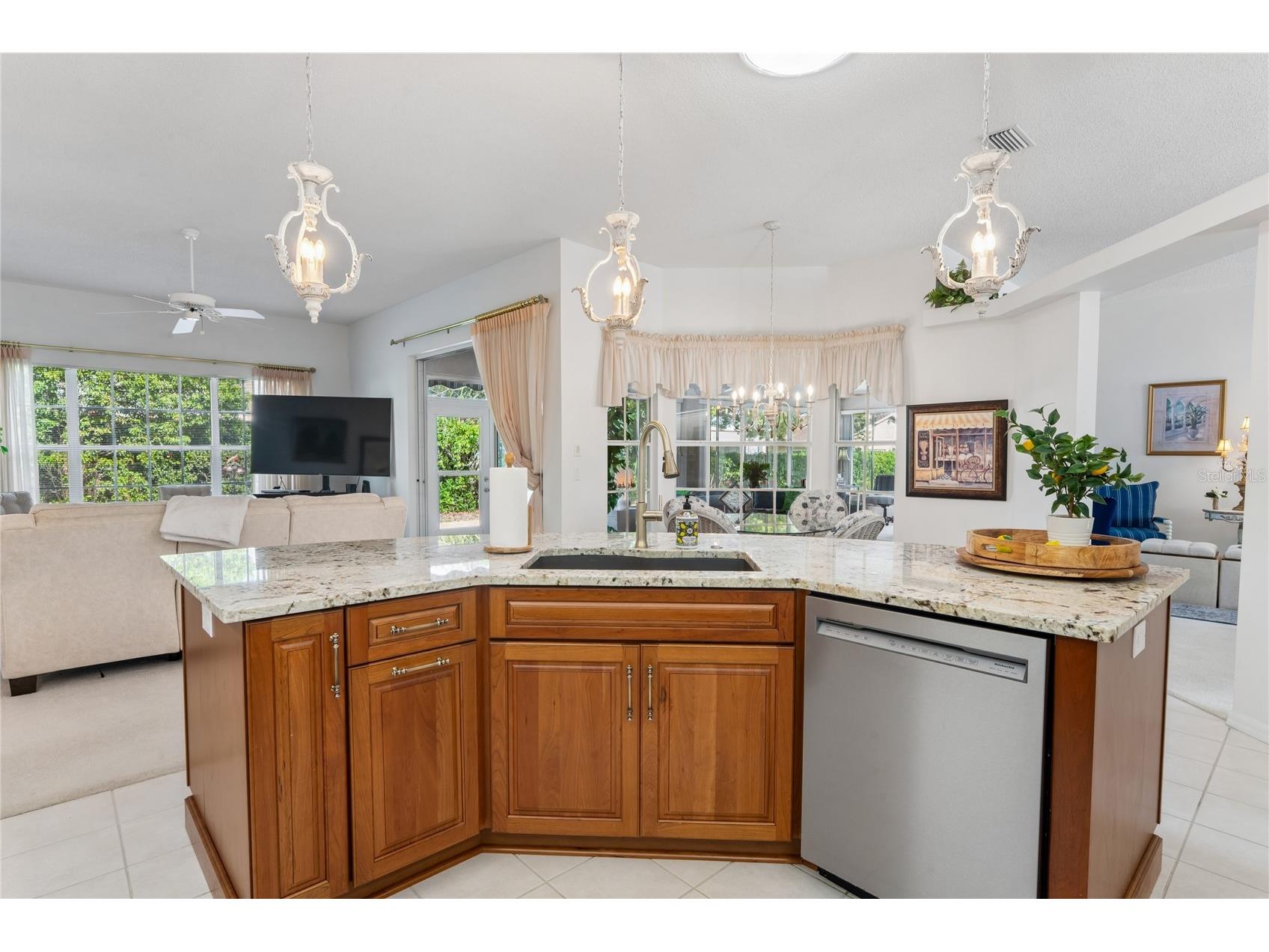 2047 Overbrook Lane Spring Hill FL 34606 TB8495591 image16