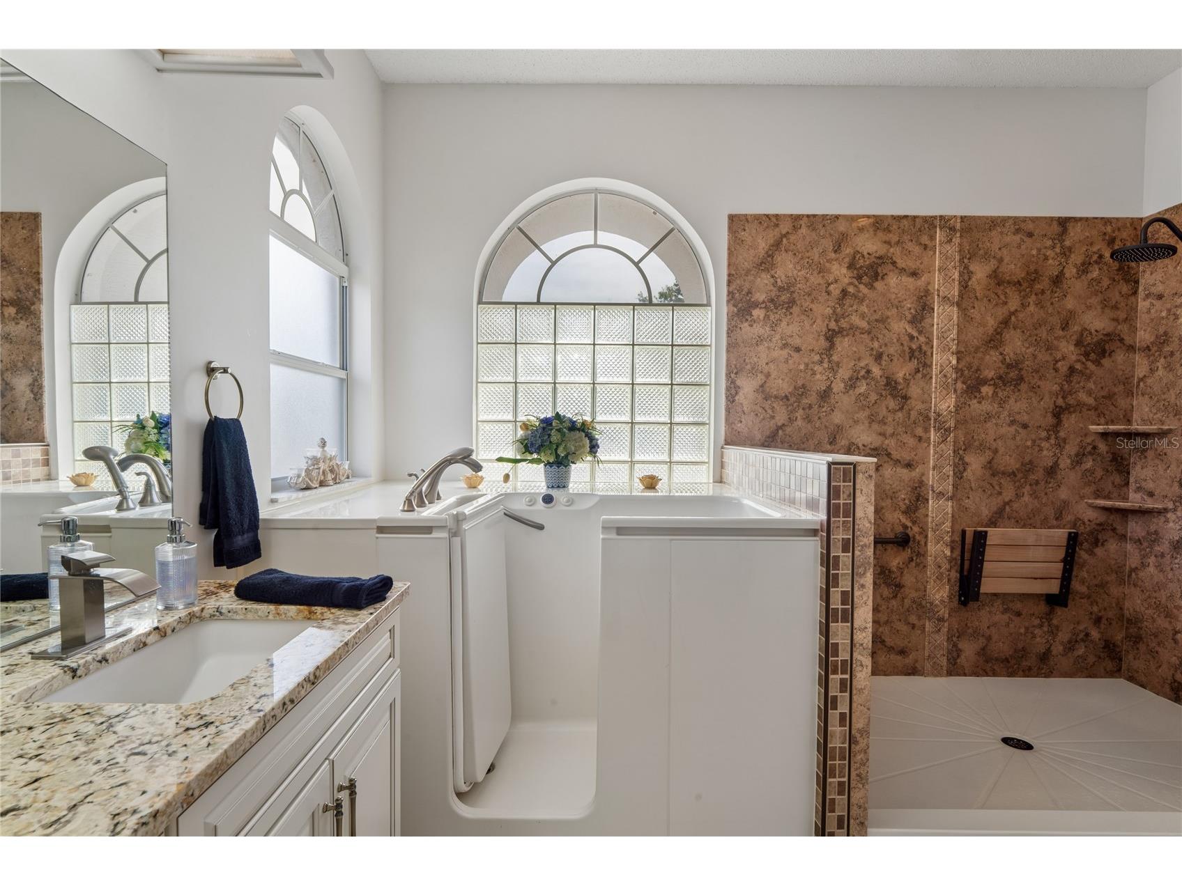 2047 Overbrook Lane Spring Hill FL 34606 TB8495591 image33