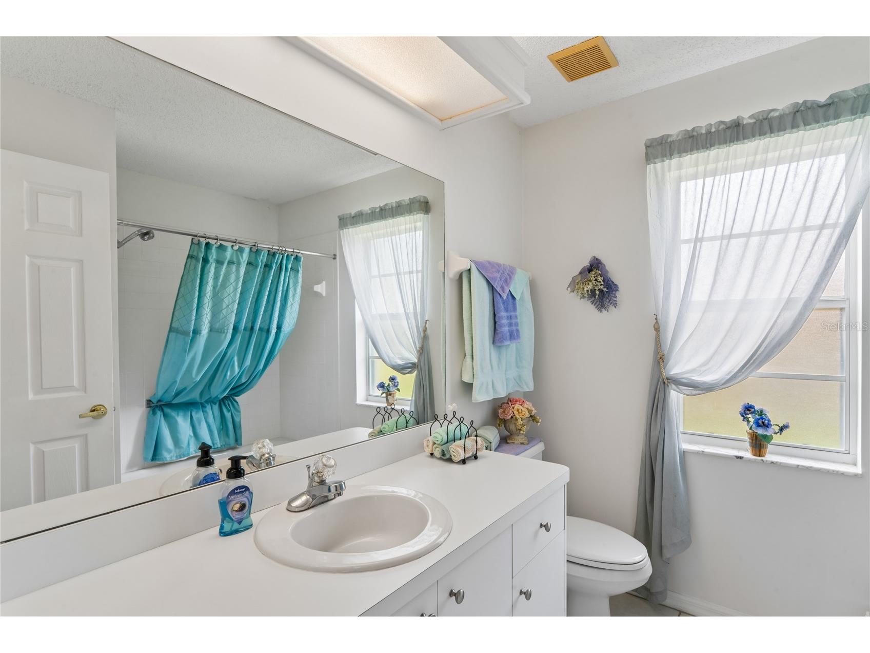 2047 Overbrook Lane Spring Hill FL 34606 TB8495591 image39