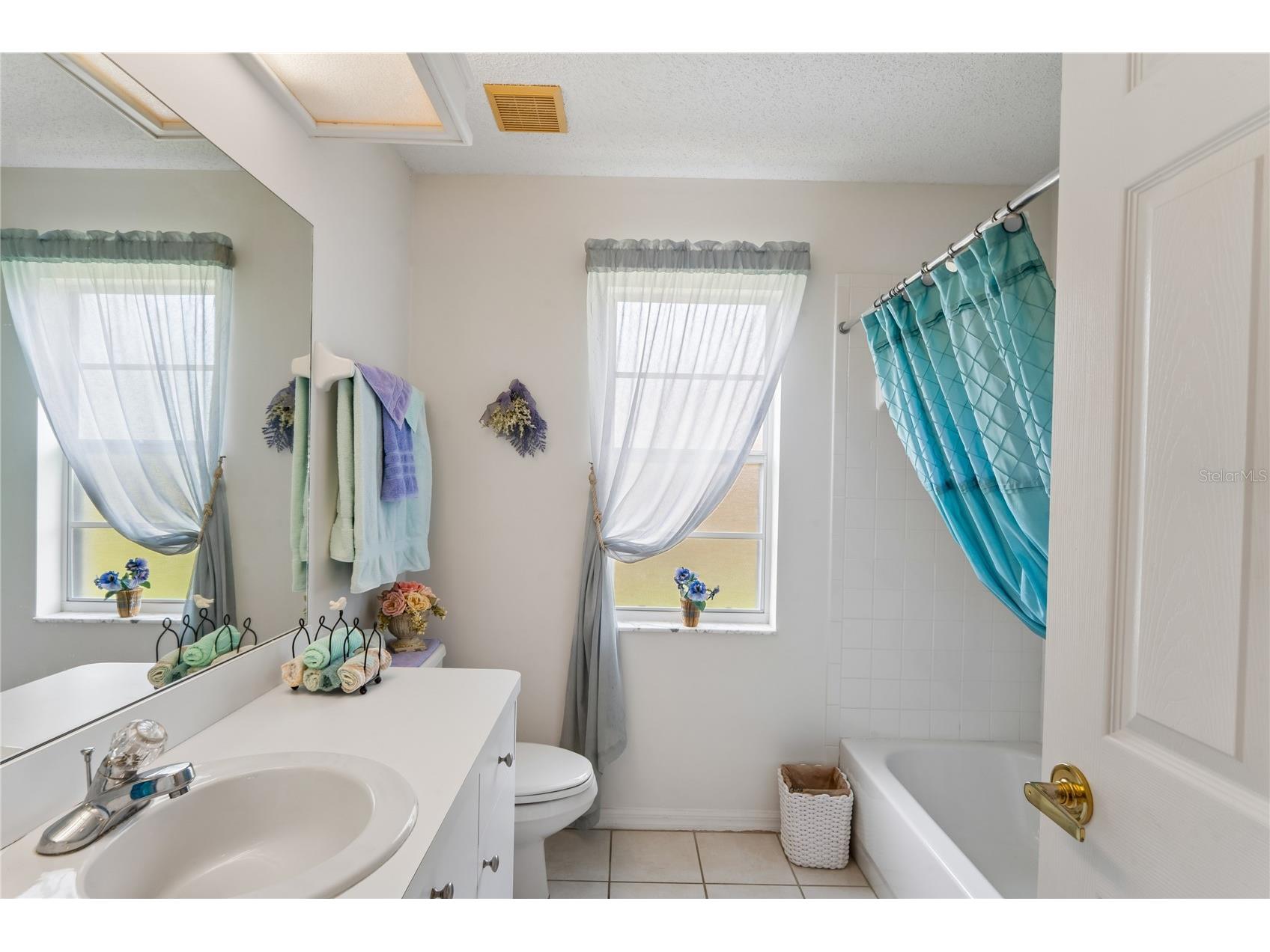 2047 Overbrook Lane Spring Hill FL 34606 TB8495591 image40