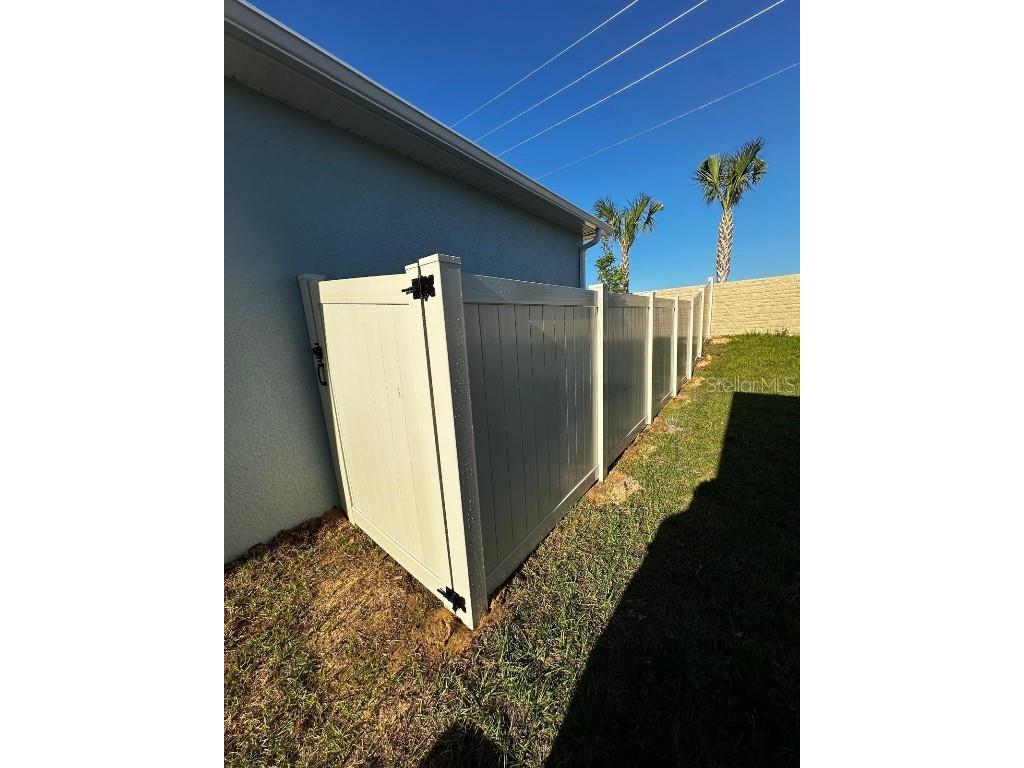 2047 Punch Bowl Avenue Davenport FL 33837 O6368770 image17