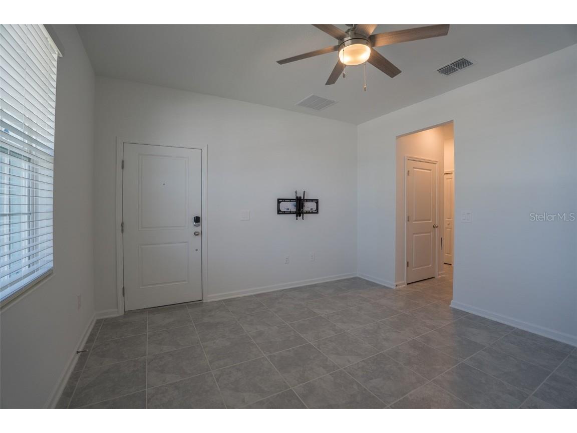 2047 Punch Bowl Avenue Davenport FL 33837 O6368770 image5