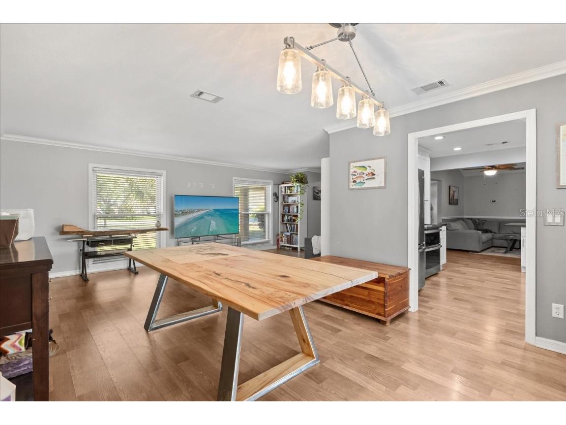 2047 Rocky Hill Drive Deltona FL 32738 - BIG LAKE AND LAKE SIDNEY O6363363 image19