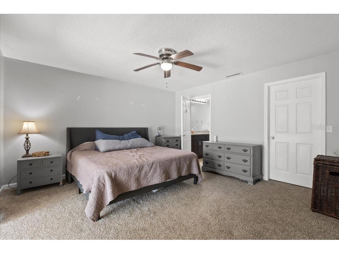 2047 Rocky Hill Drive Deltona FL 32738 - BIG LAKE AND LAKE SIDNEY O6363363 image20