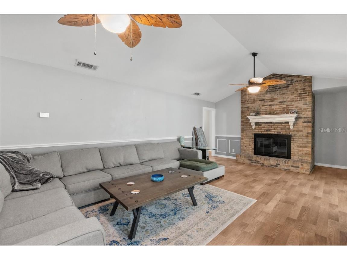 2047 Rocky Hill Drive Deltona FL 32738 - BIG LAKE AND LAKE SIDNEY O6363363 image9