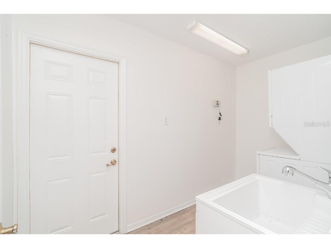 2048 Berry Roberts Drive Sun City Center FL 33573 O6350386 image26