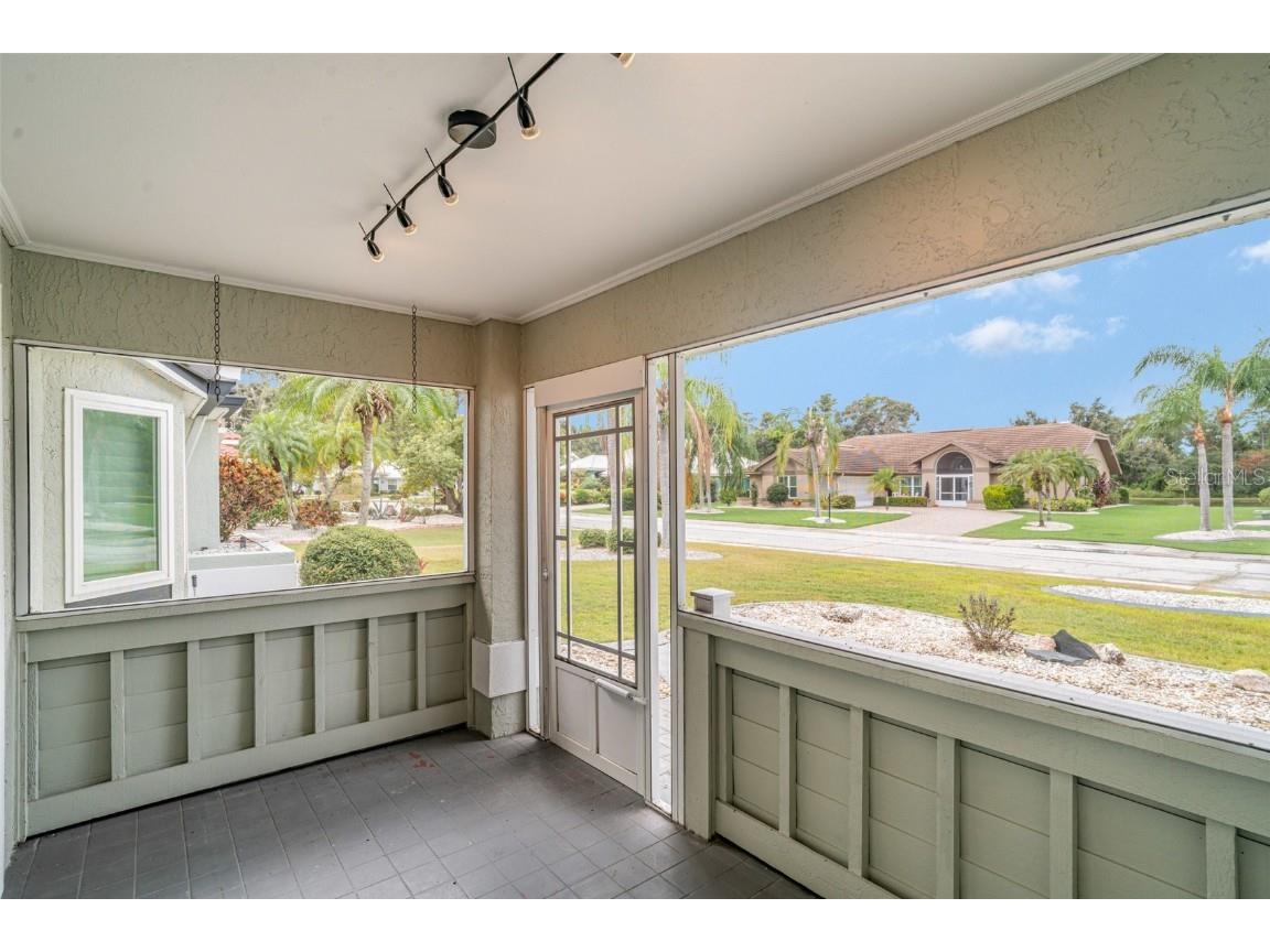 2048 Berry Roberts Drive Sun City Center FL 33573 O6350386 image29