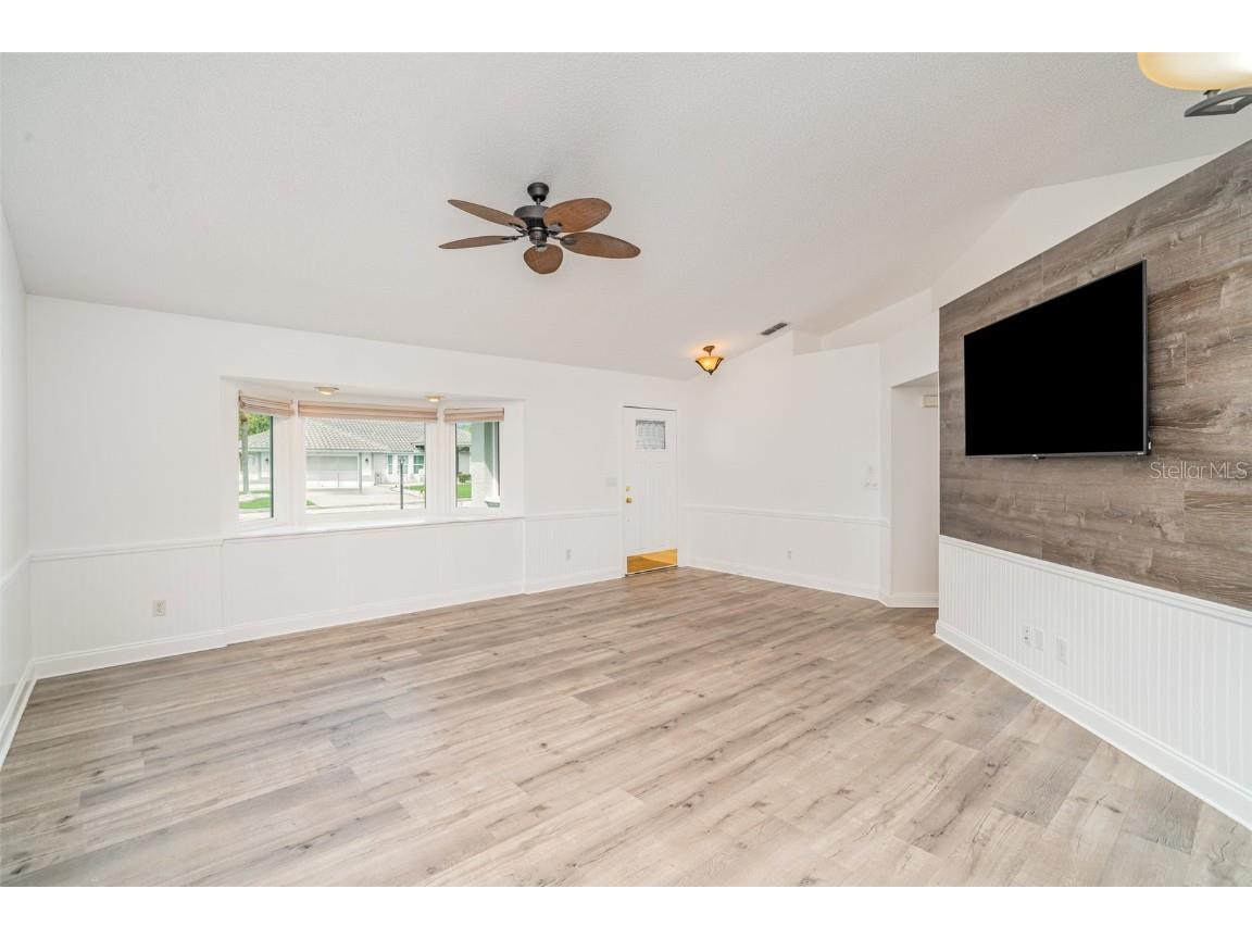 2048 Berry Roberts Drive Sun City Center FL 33573 O6350386 image5