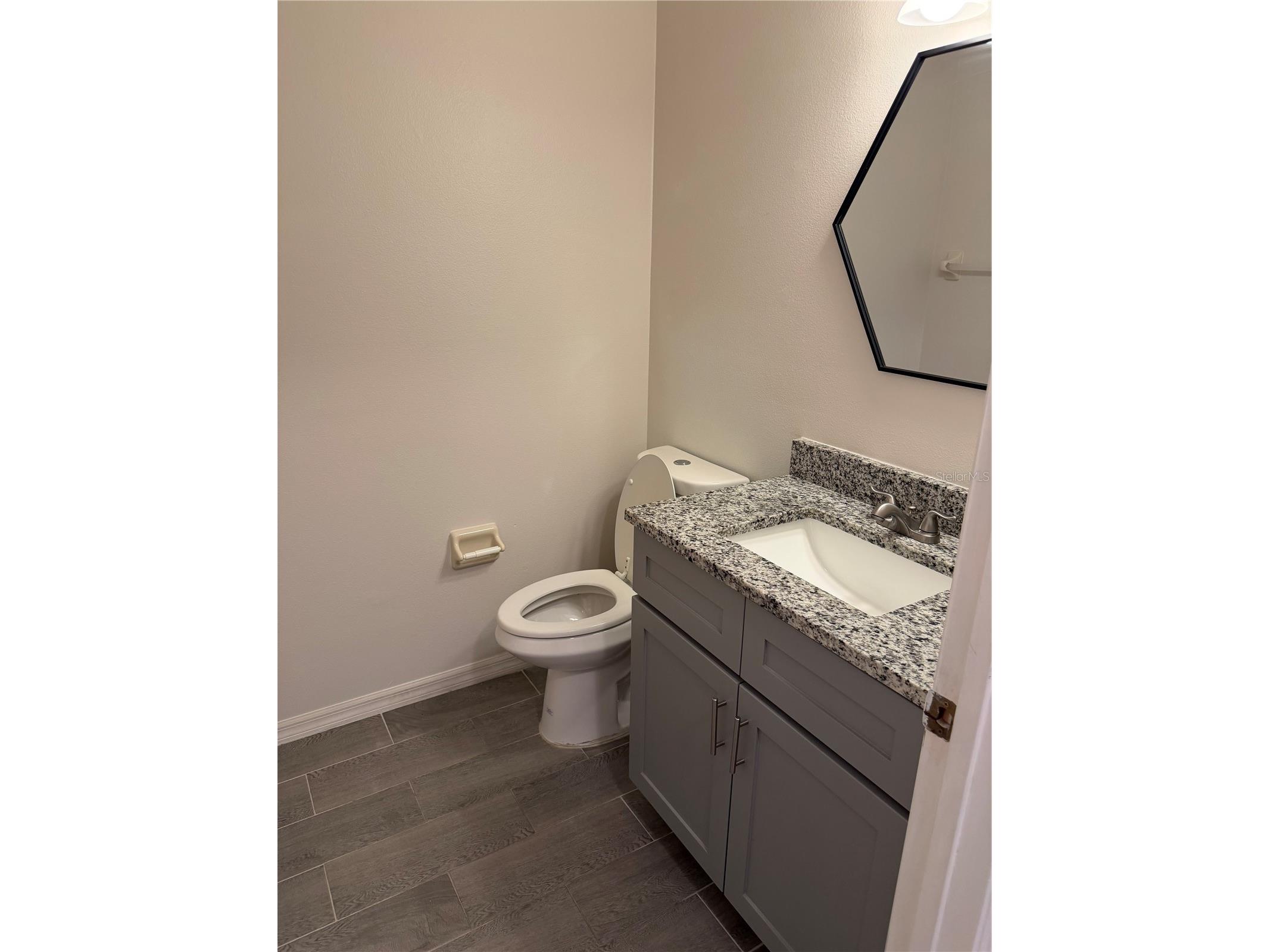 2048 Cypress Bay Boulevard Kissimmee FL 34743 O6386580 image18