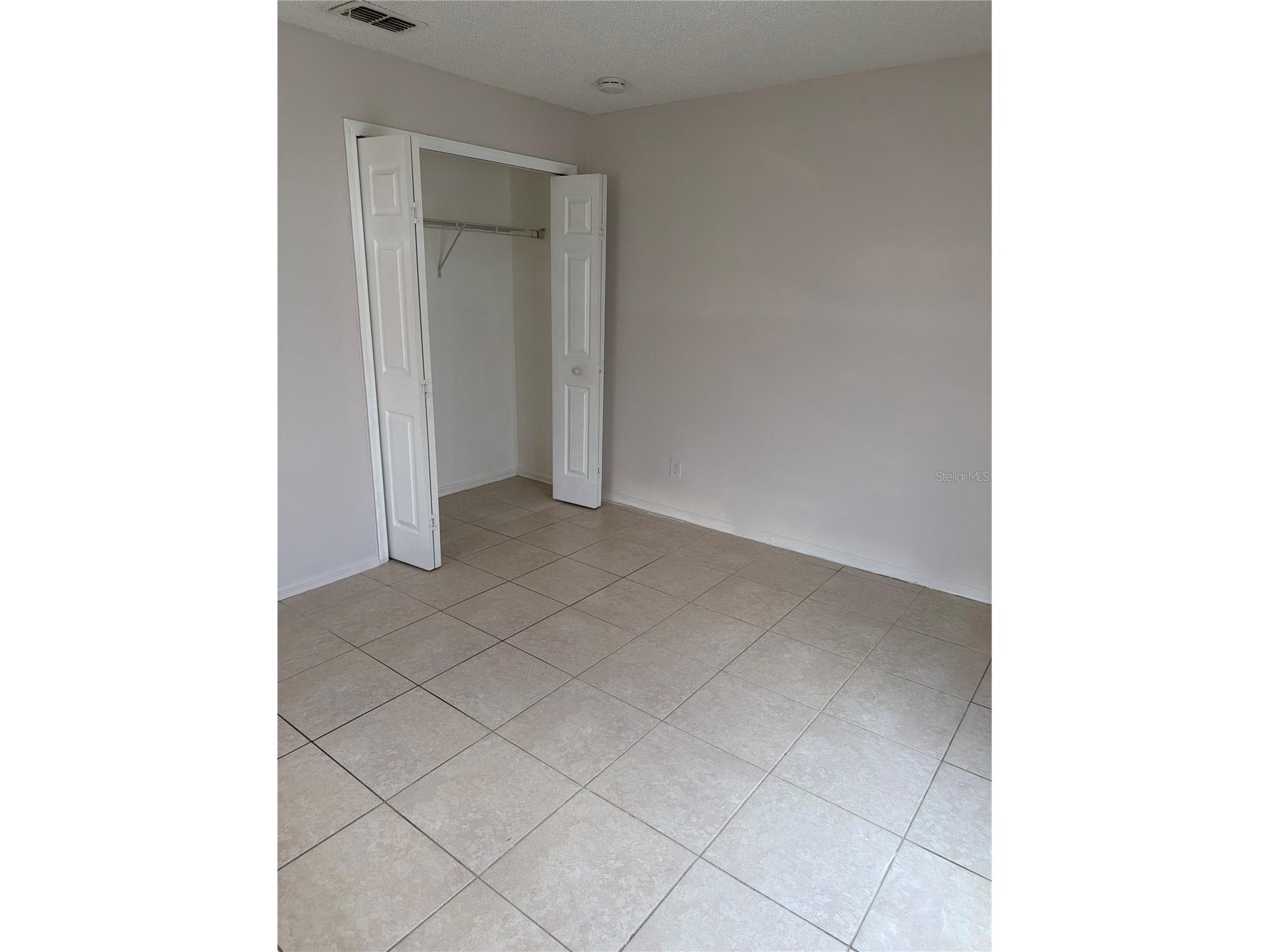 2048 Cypress Bay Boulevard Kissimmee FL 34743 O6386580 image24