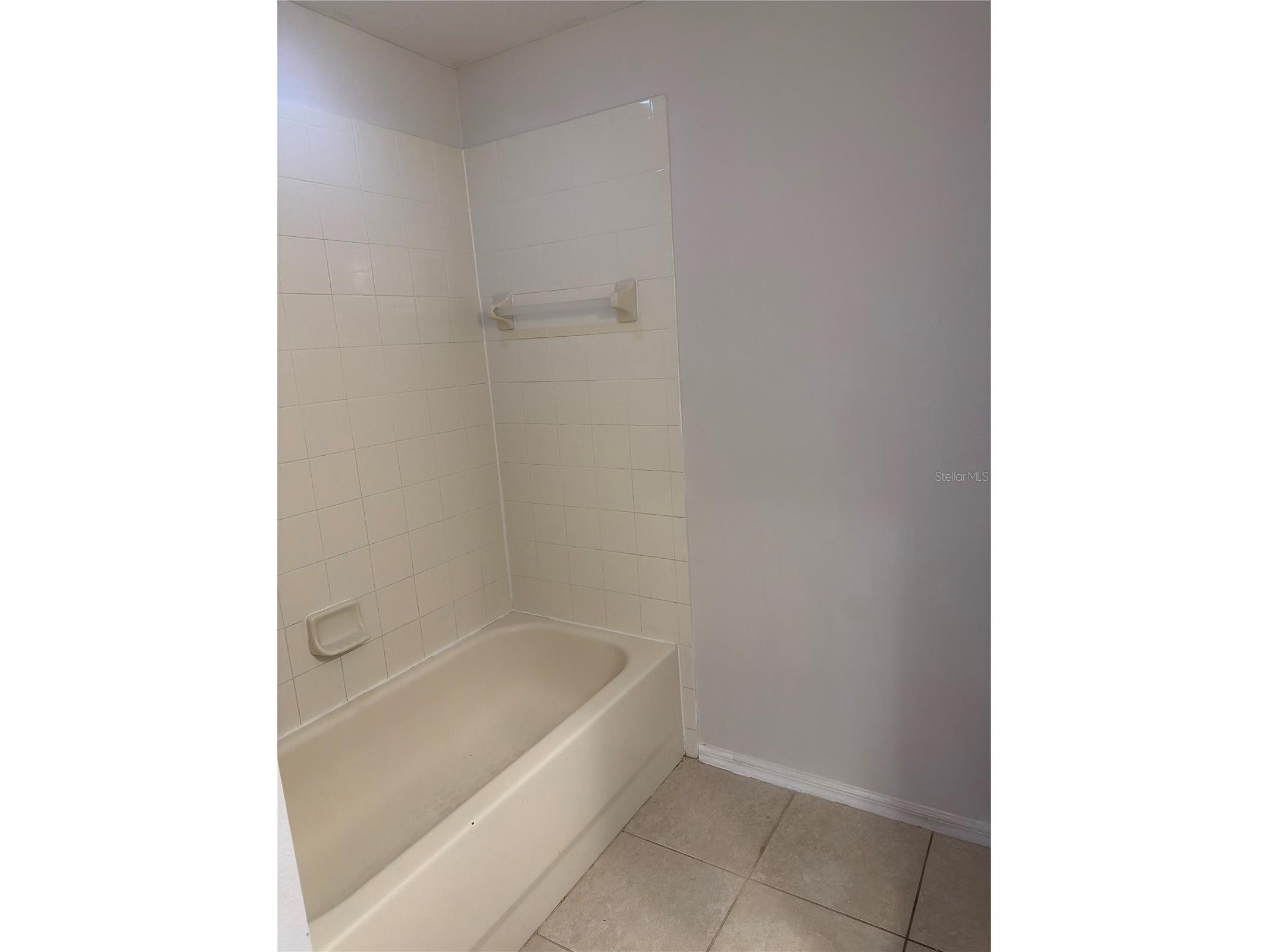 2048 Cypress Bay Boulevard Kissimmee FL 34743 O6386580 image30